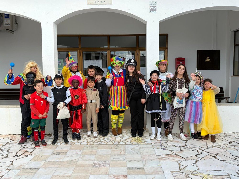 Desfile de Carnaval da EB1 de Santa Vitória